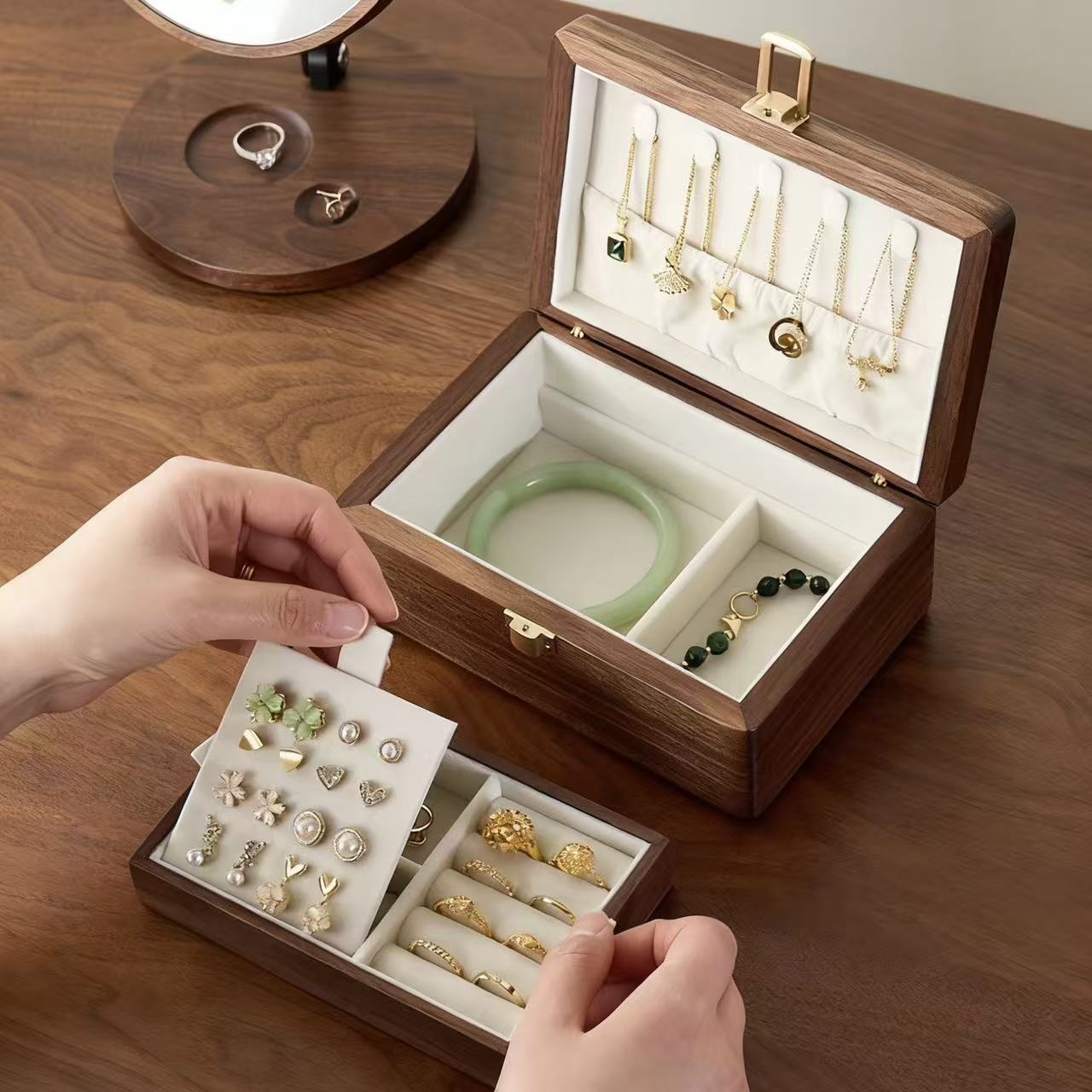 Velvet Walnut Minimalist Two-Layer Jewelry Box