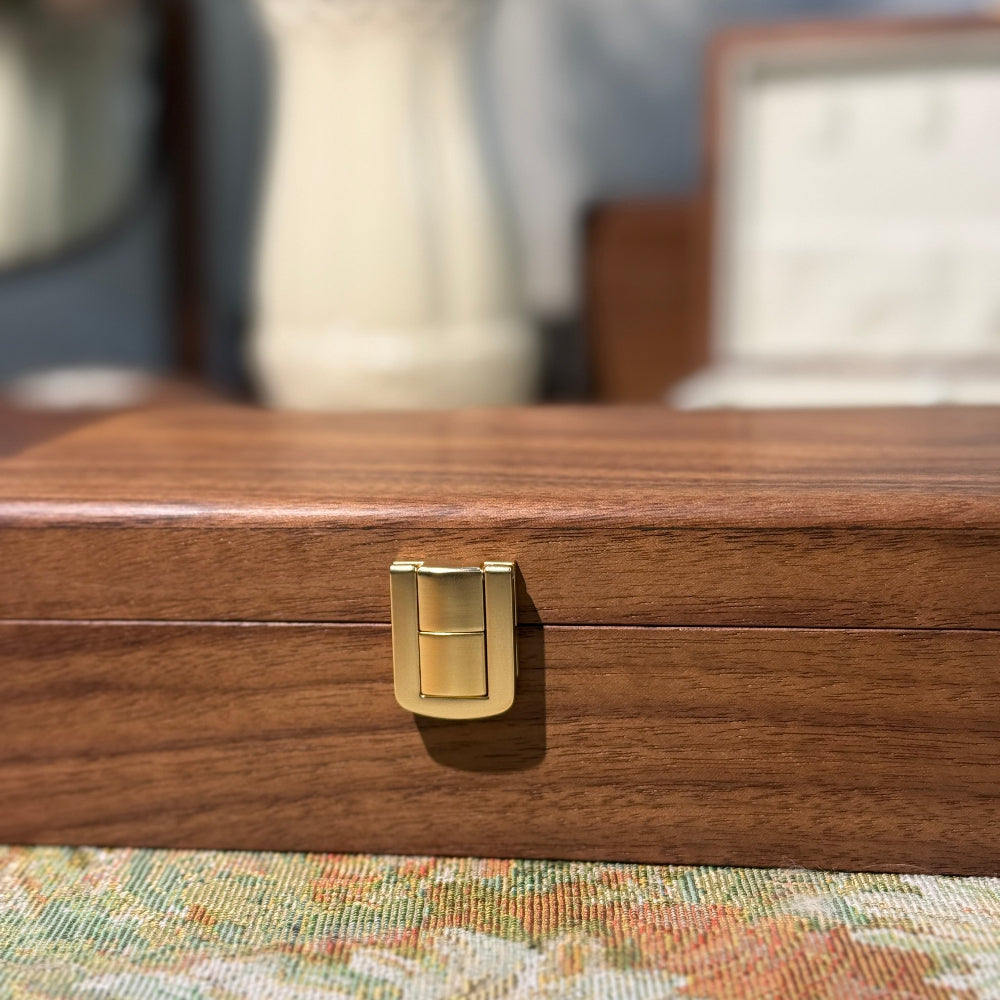 Emerald Minimalist Walnut Jewelry Box