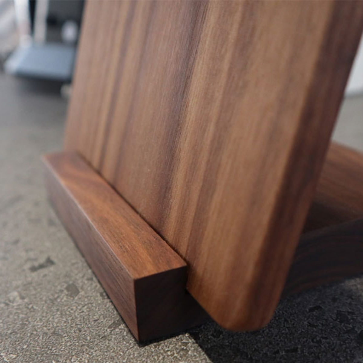 Woodlist Walnut Tabletop Menu Stand