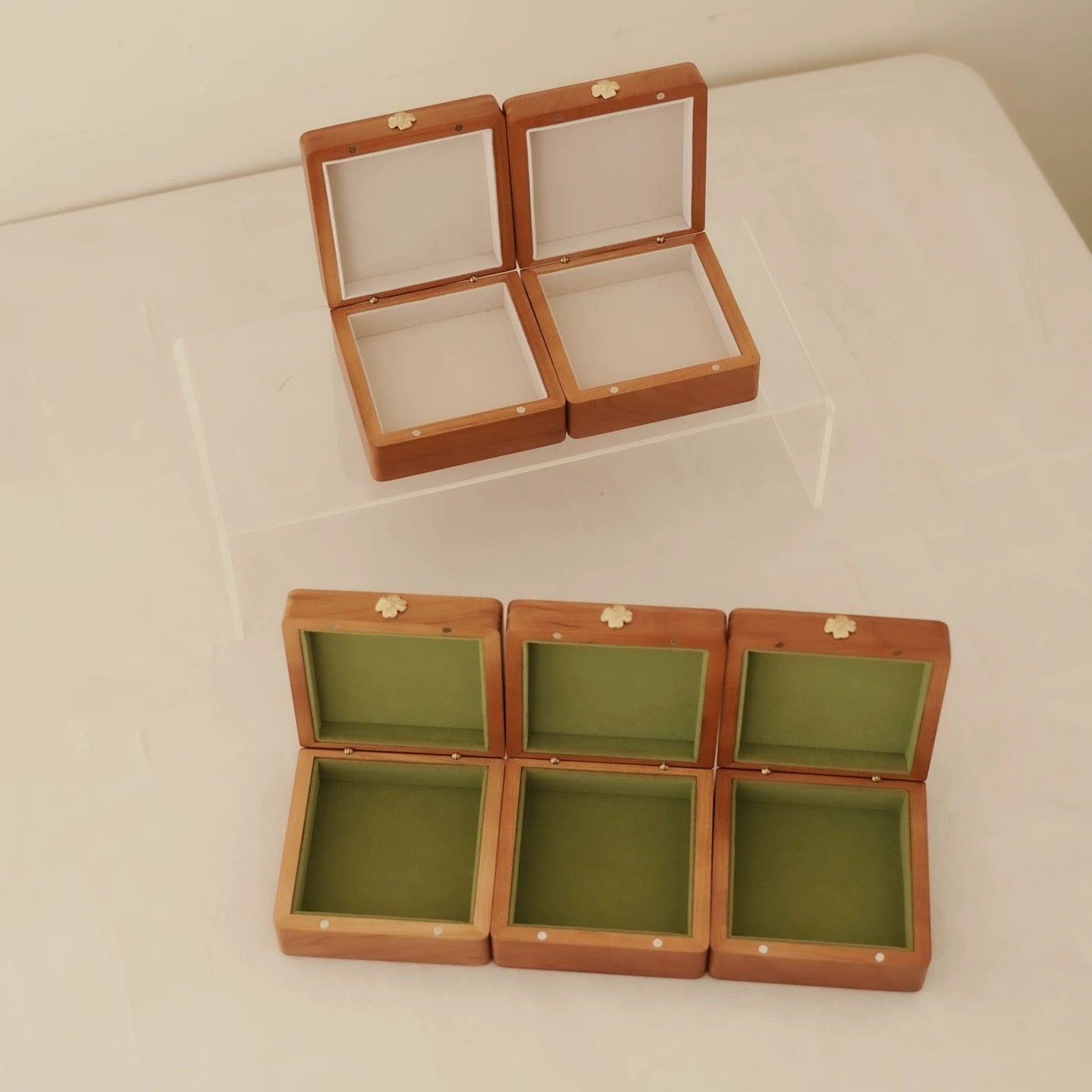 Merrin Solid Cherry Wood Jewelry Box With Creative Art Glass-Top