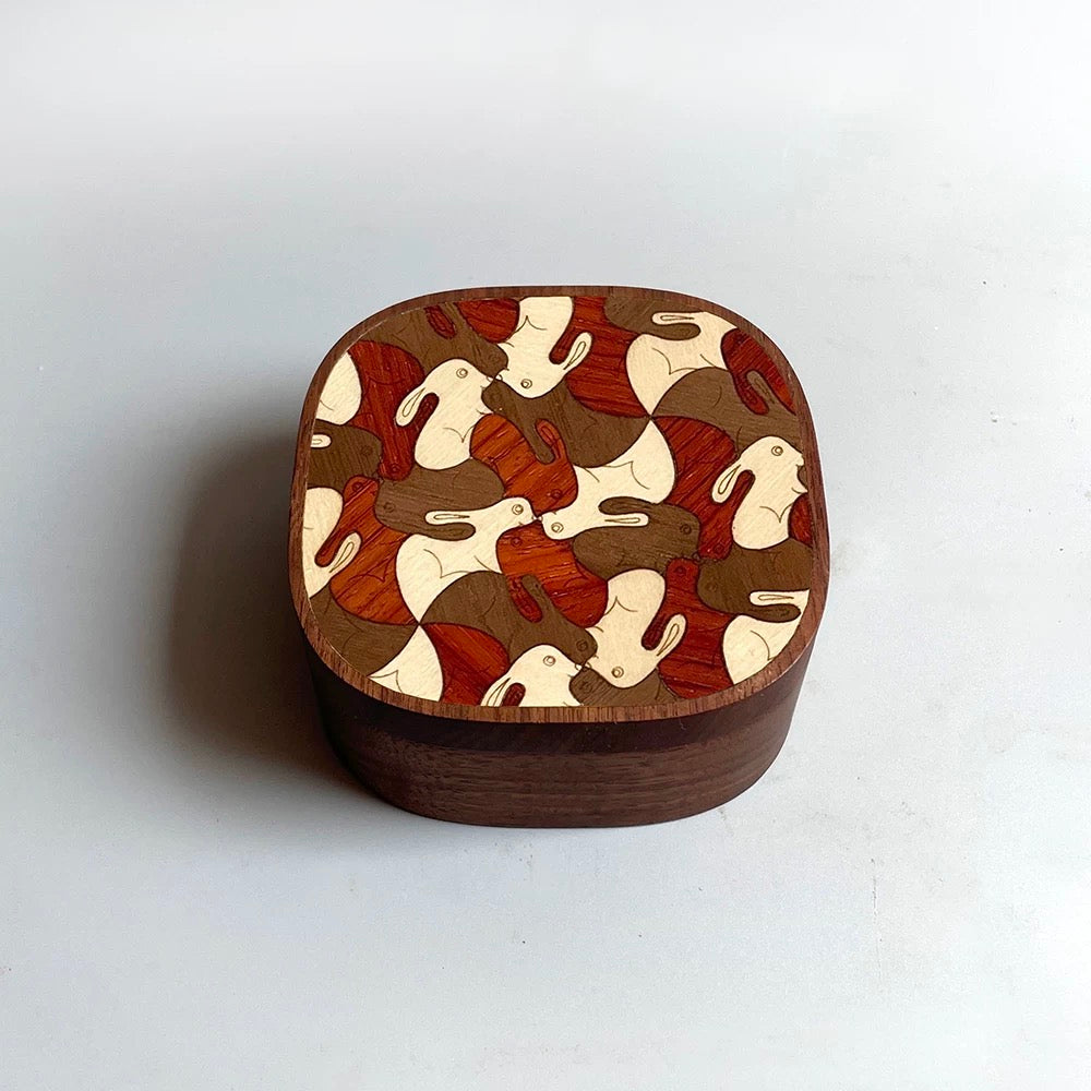 Inlaya Handmade Walnut Retro Magnetic Jewelry Box