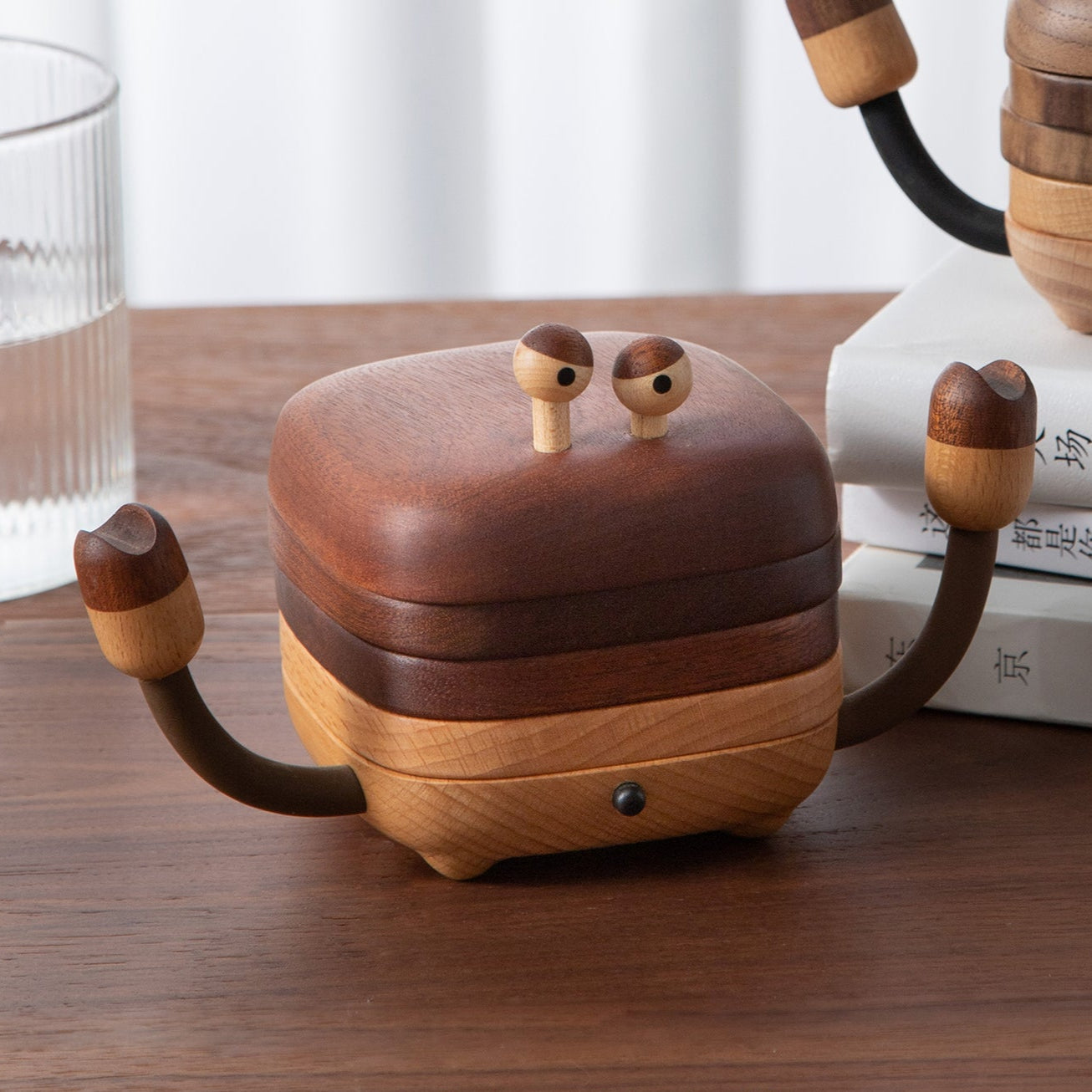 Crab Solid Wood Coaster Set