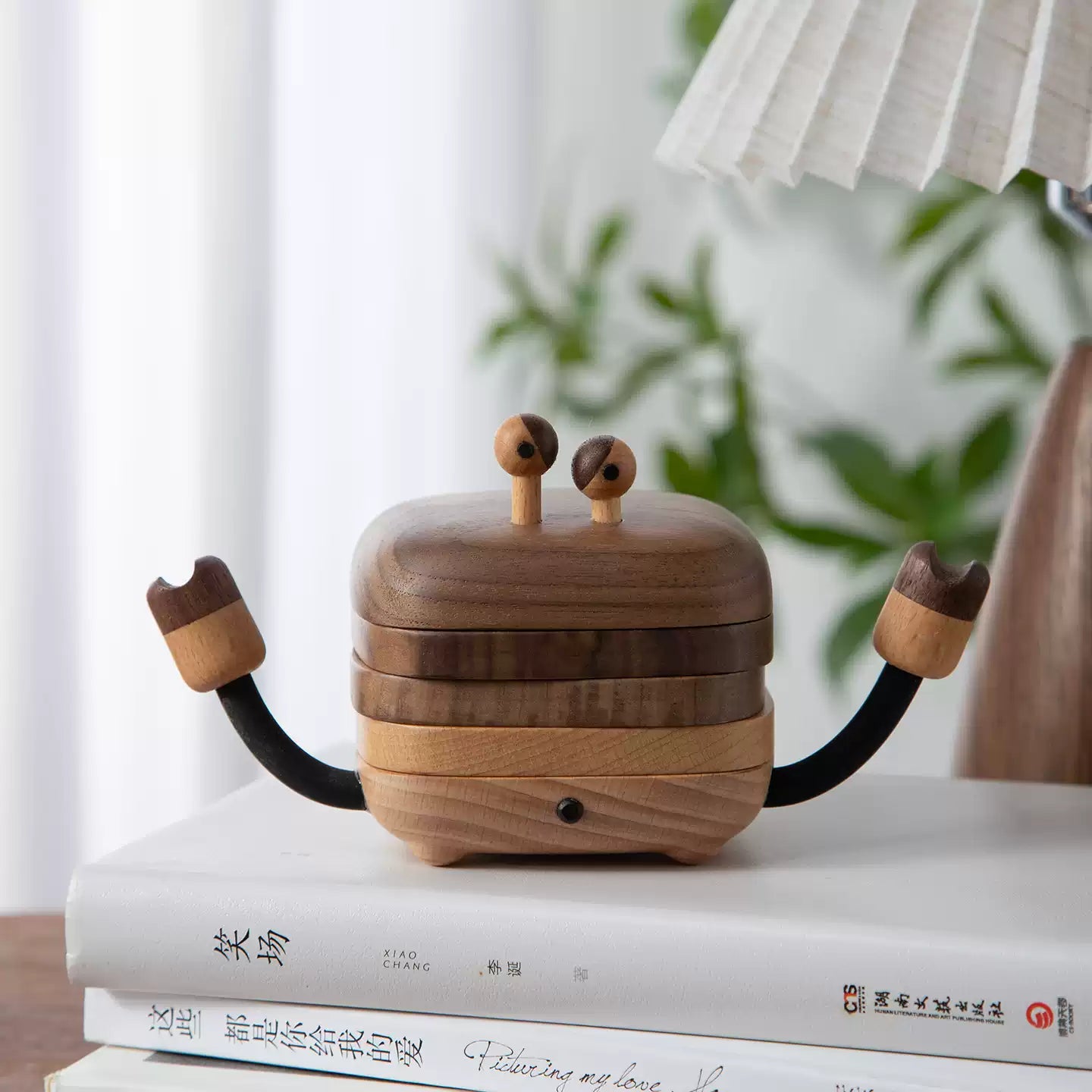 Crab Solid Wood Coaster Set