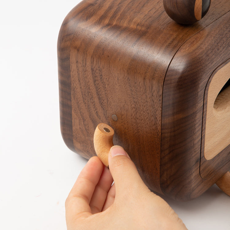 GuaGua Walnut Tissue Box