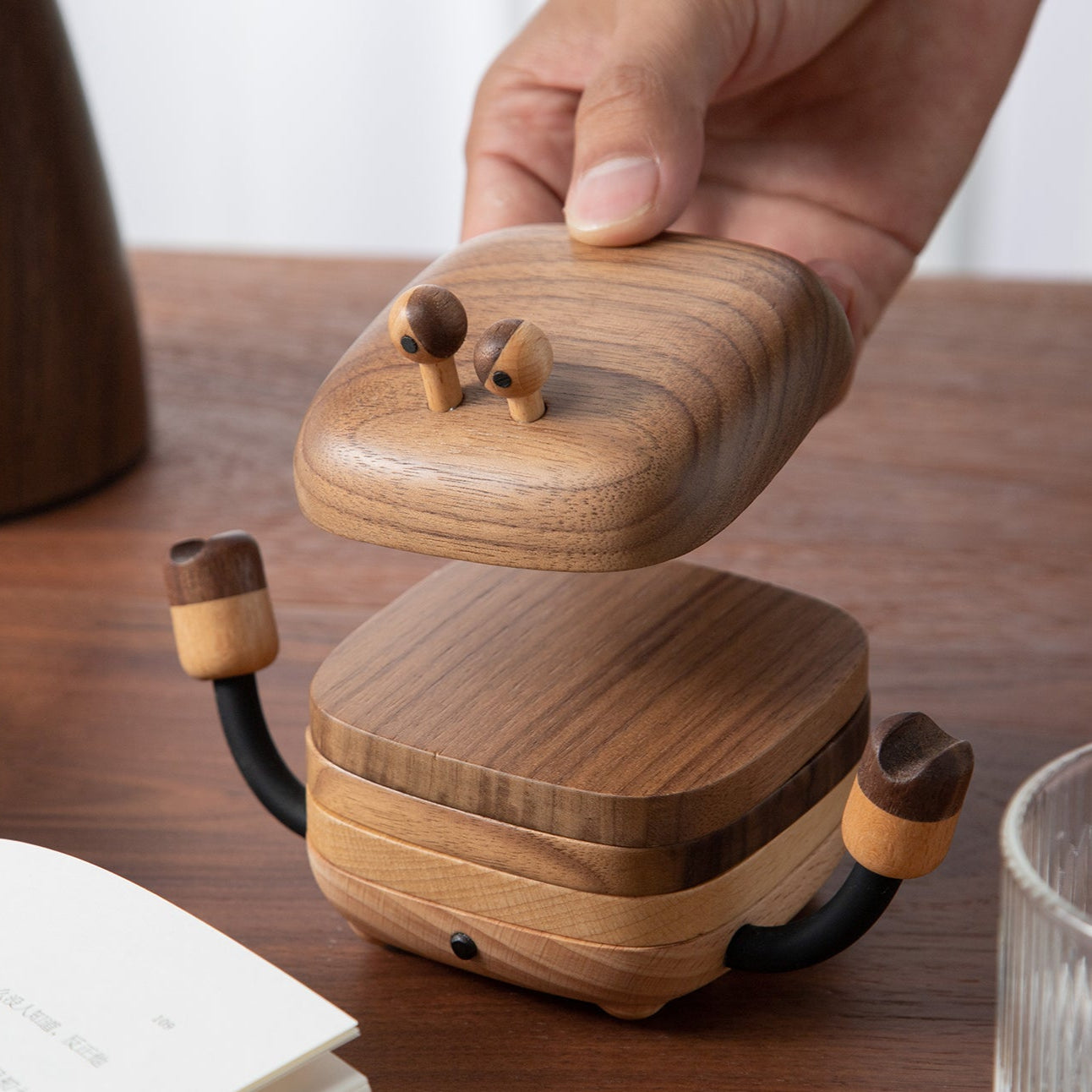 Crab Solid Wood Coaster Set