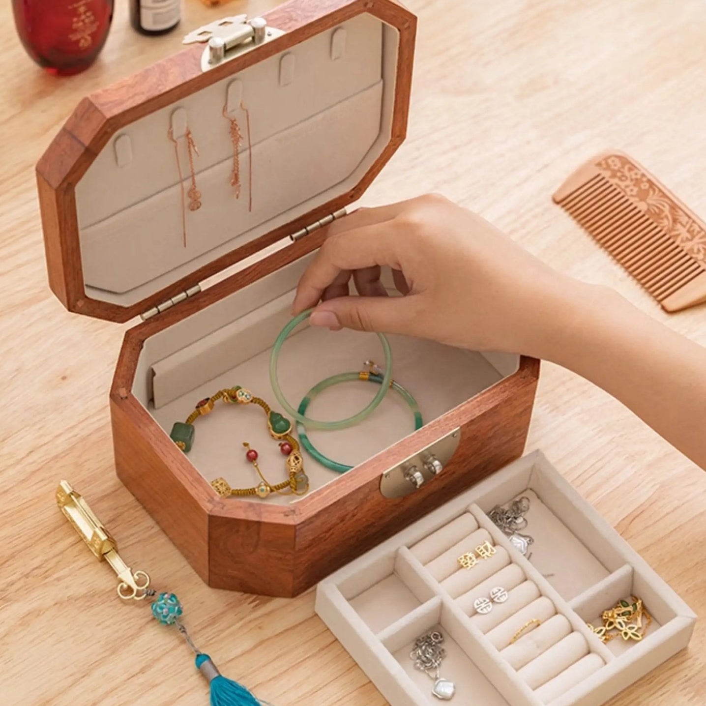 Astra Rosewood Jewelry Box