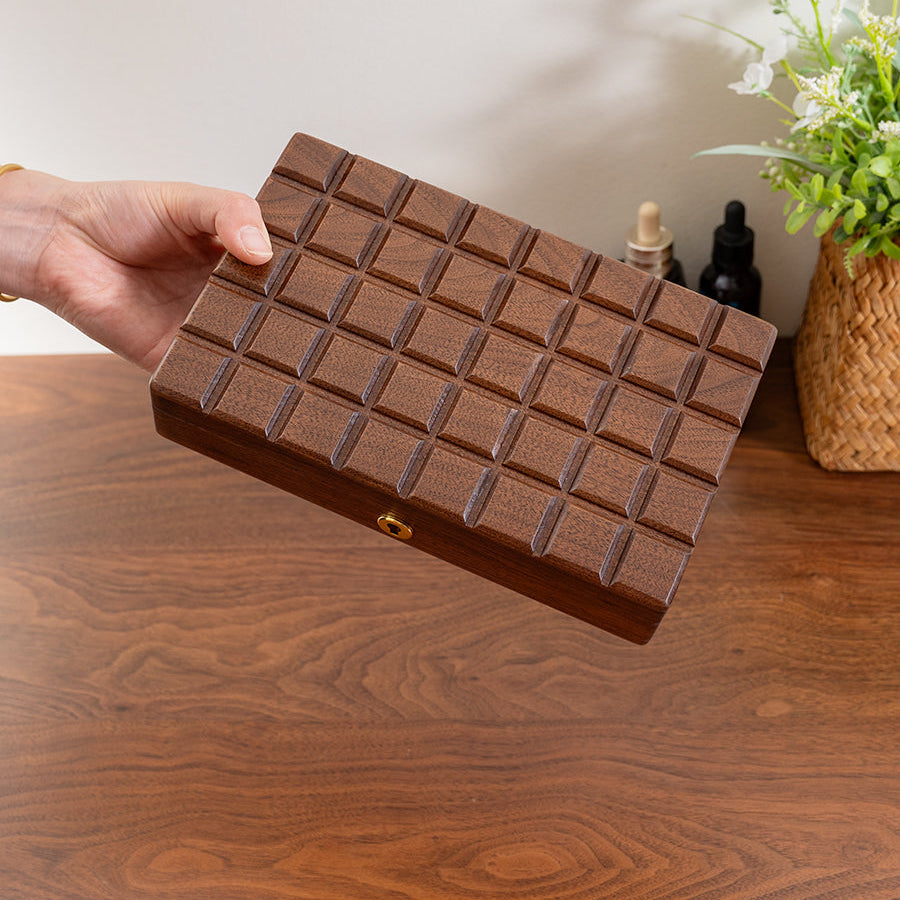 Lunara Chocolate Black Walnut Jewelry Box