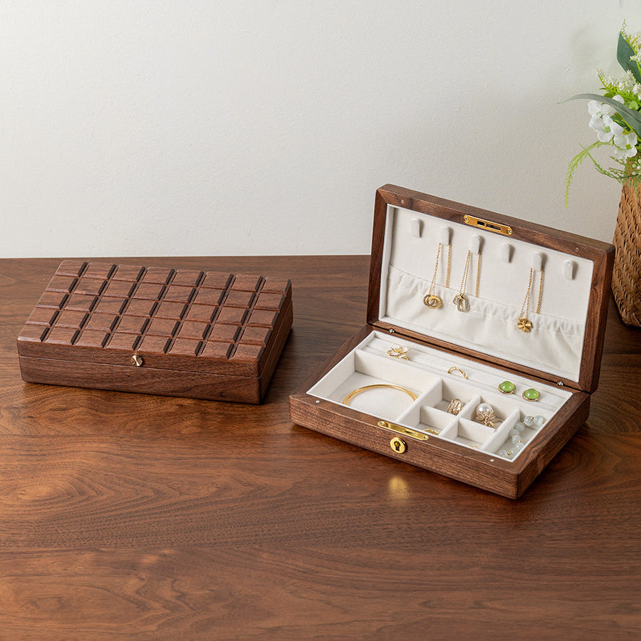 Lunara Chocolate Black Walnut Jewelry Box