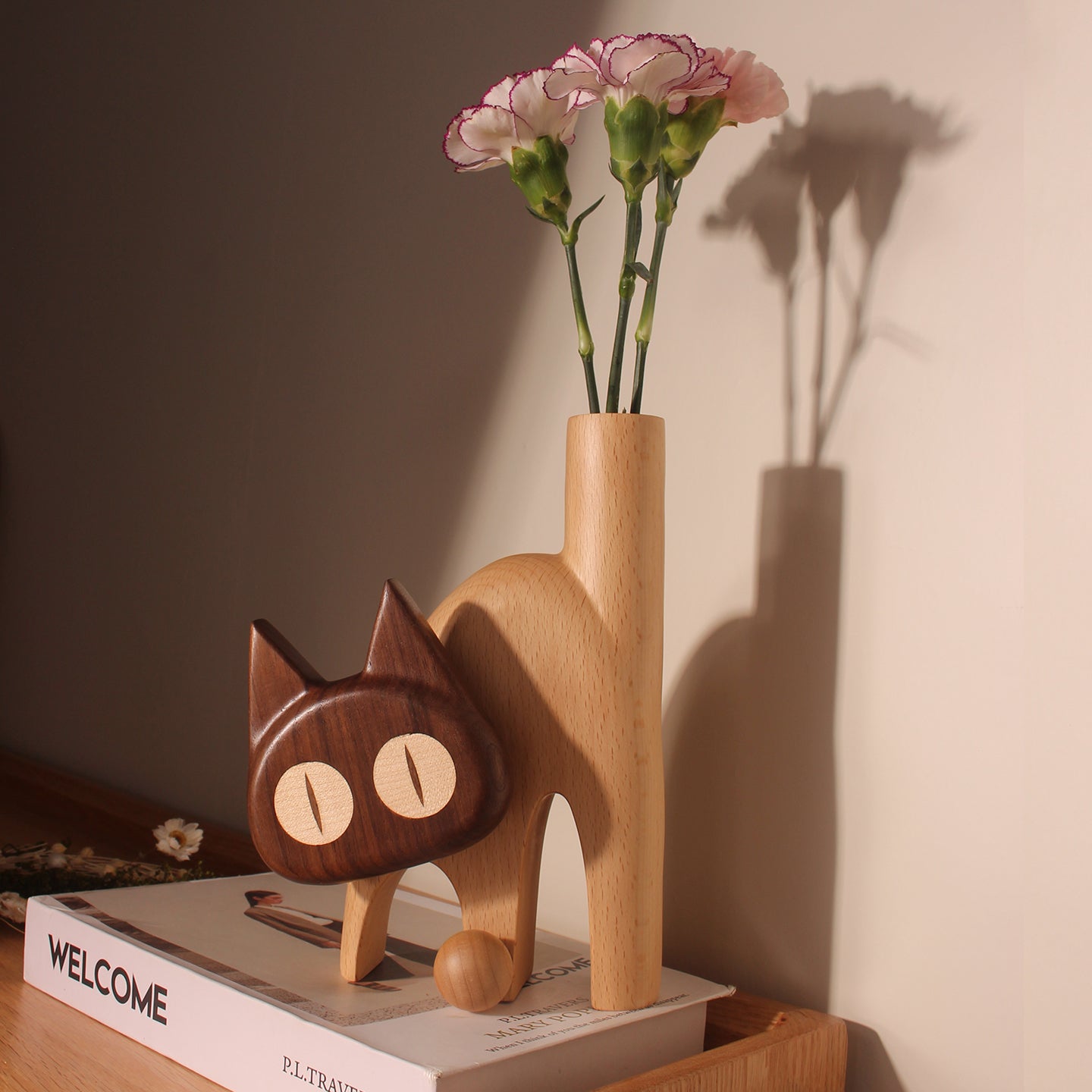 Meow Natural Wooden Flower Vase