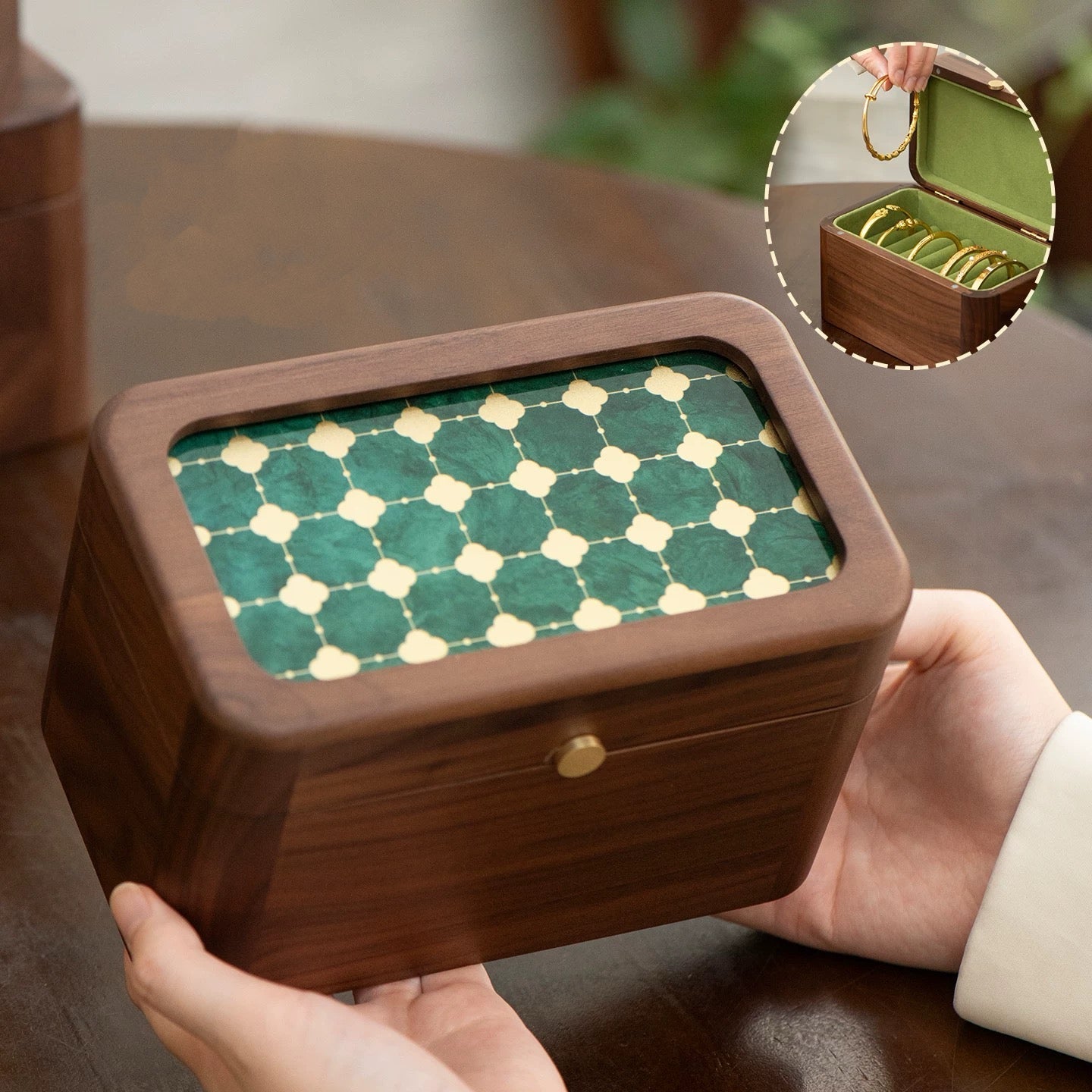 Heirloom Retro Walnut Bangles Box with Patterned Glass