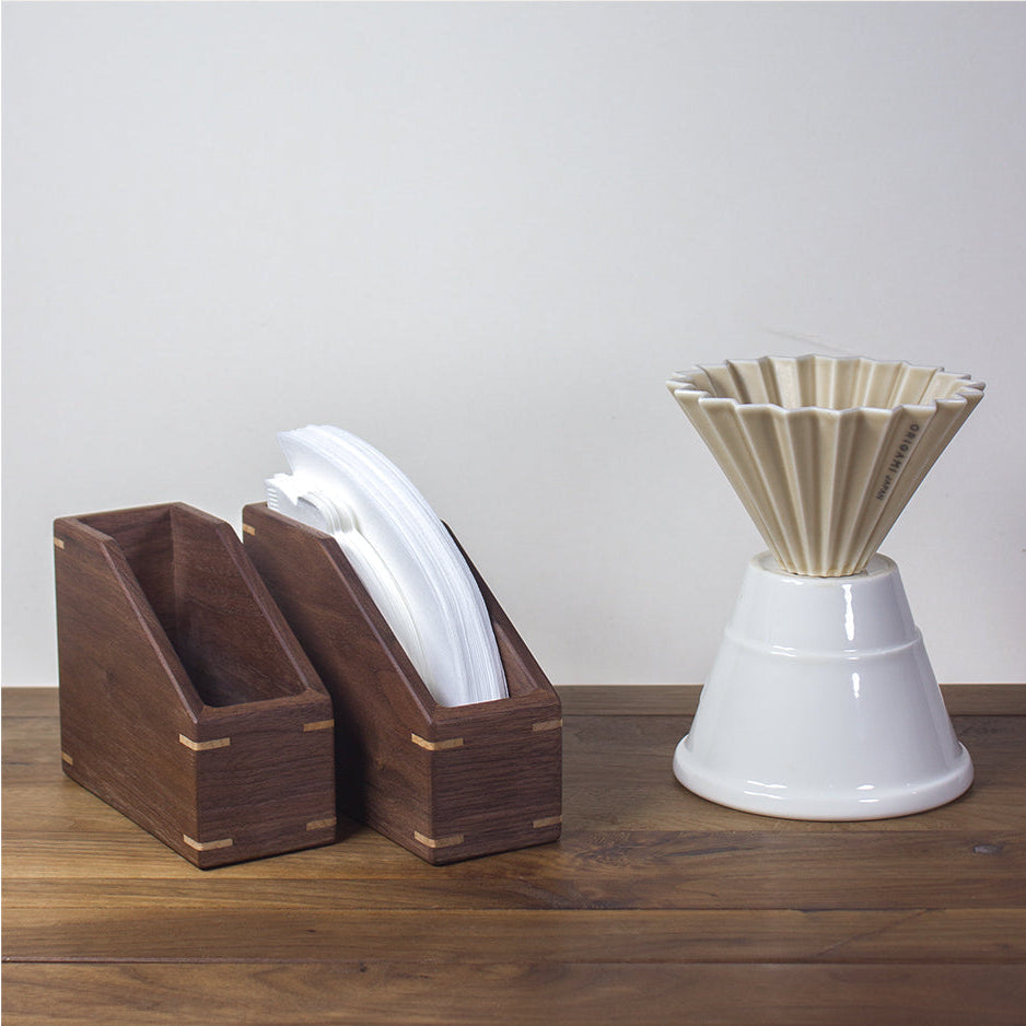 KAVÉ Walnut V60 Coffee Filter Paper Holder