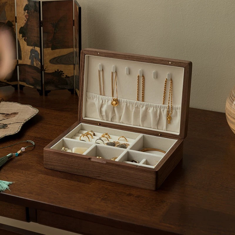 Solara Walnut Retro Embroidered Jewelry Box