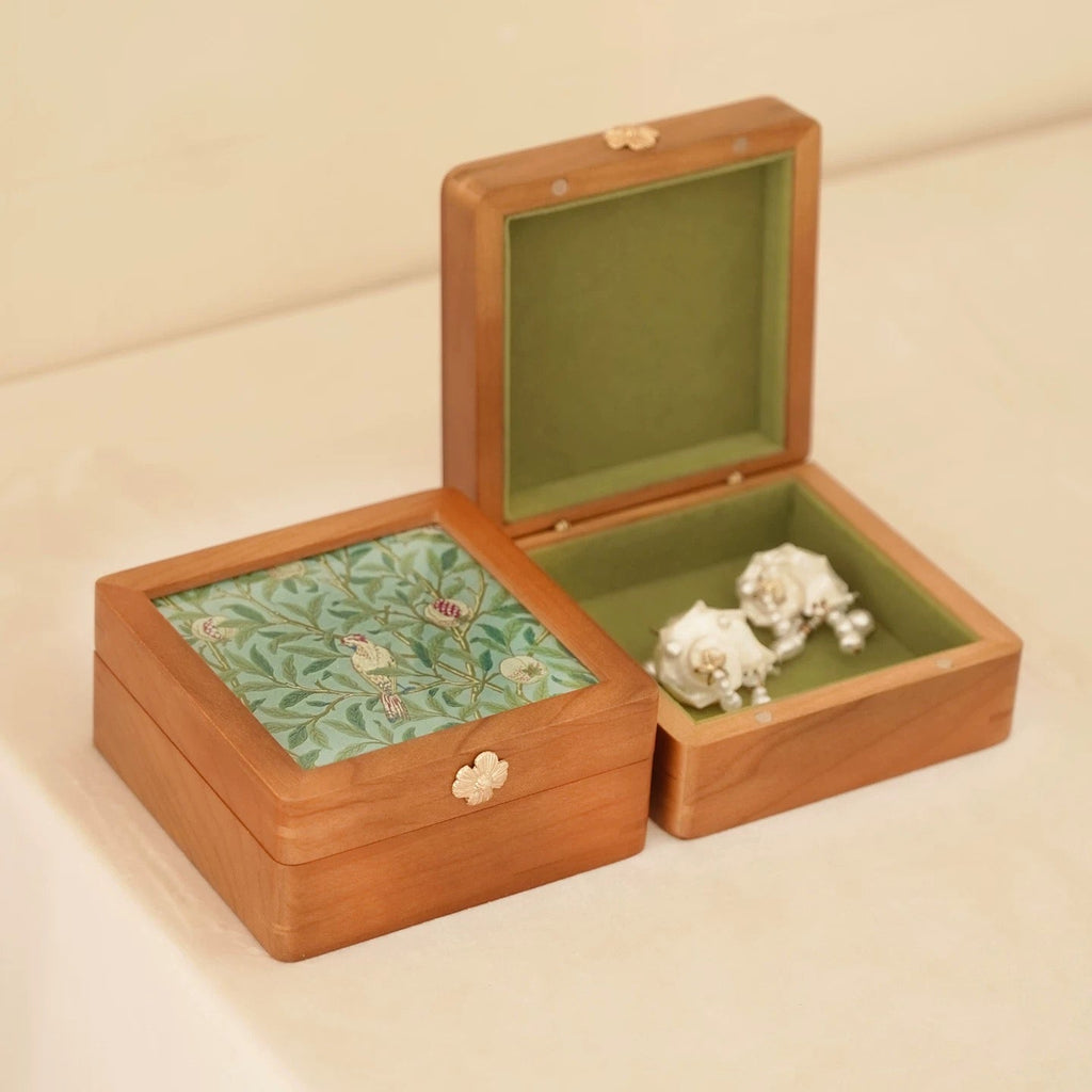 Merrin Solid Cherry Wood Jewelry Box With Creative Art Glass-Top
