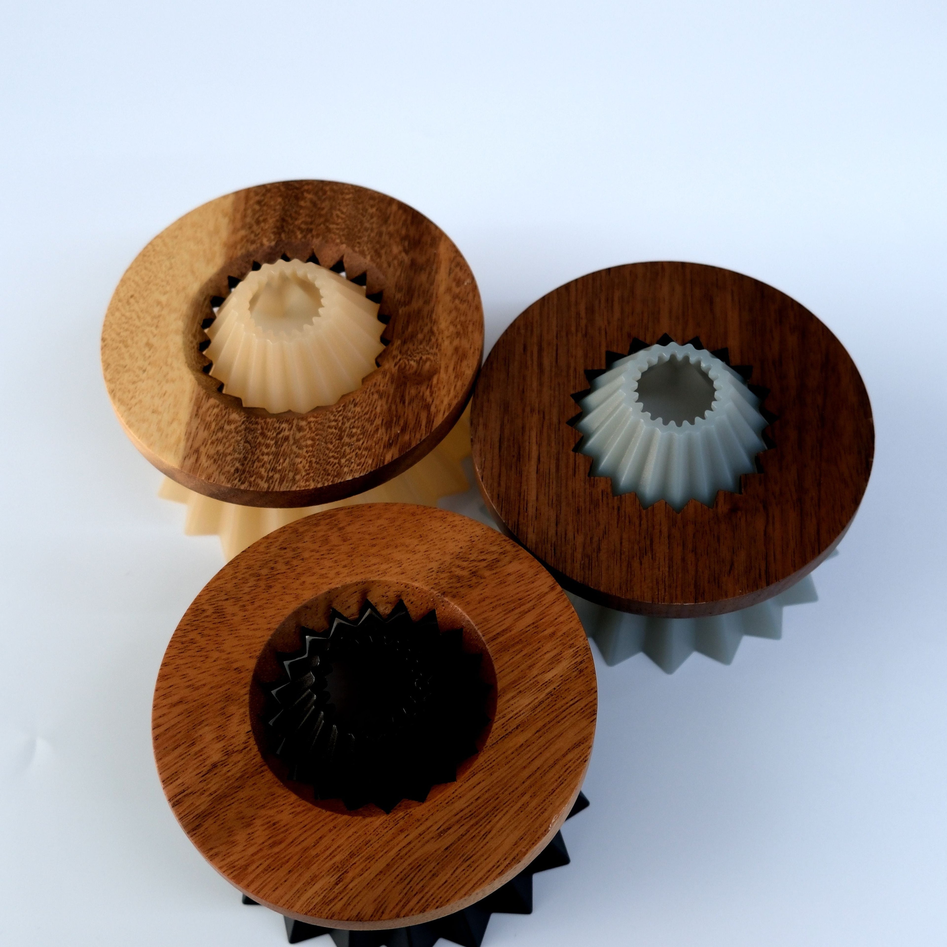 Origami Walnut Coffee Dripper Stand