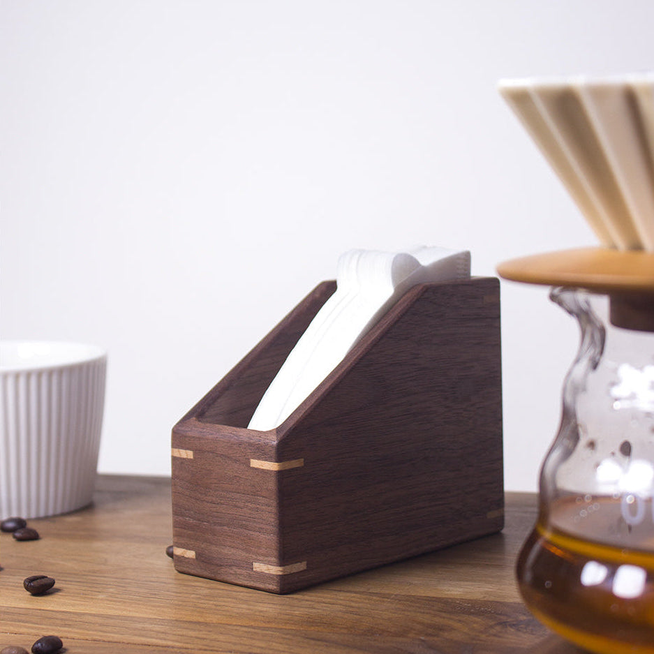 KAVÉ Walnut V60 Coffee Filter Paper Holder