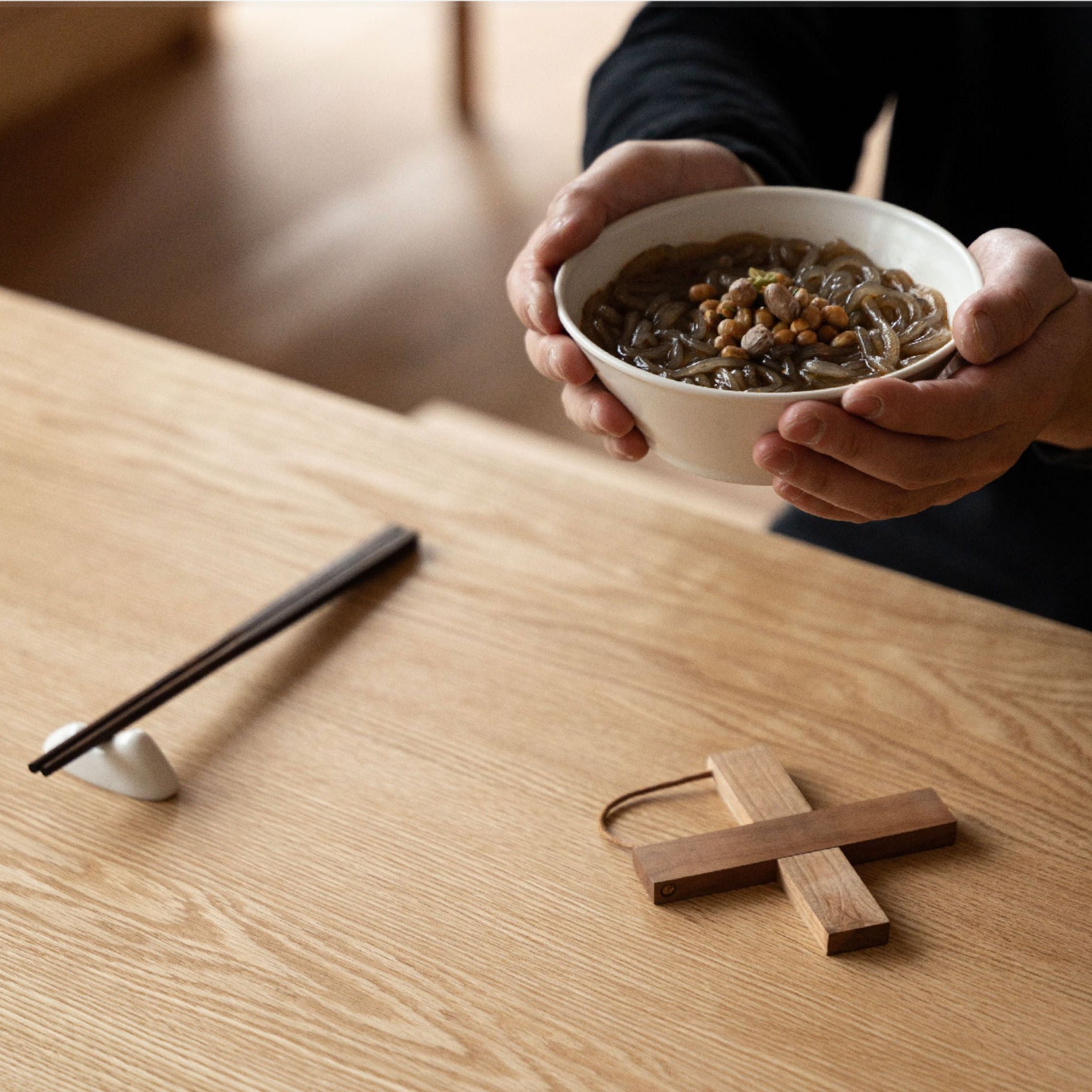 Cross Solid Wood Heat-Resistant Trivet