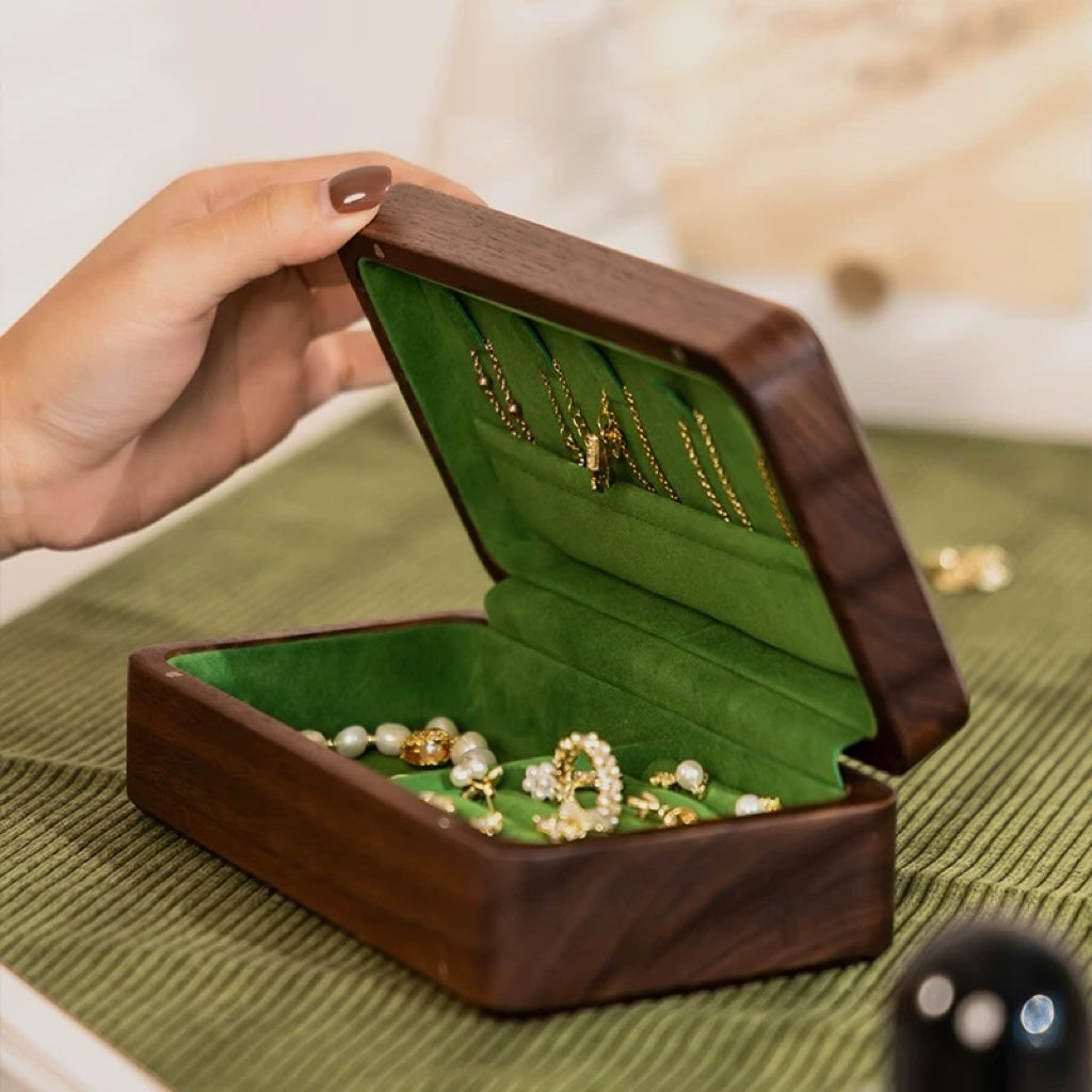 Emerald Minimalist Walnut Jewelry Box