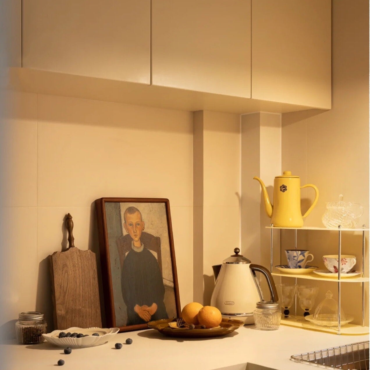 Feast Retro Style Walnut Serving Board
